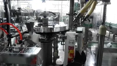 تعبئة صلصة الطماطم (الكاتشب)